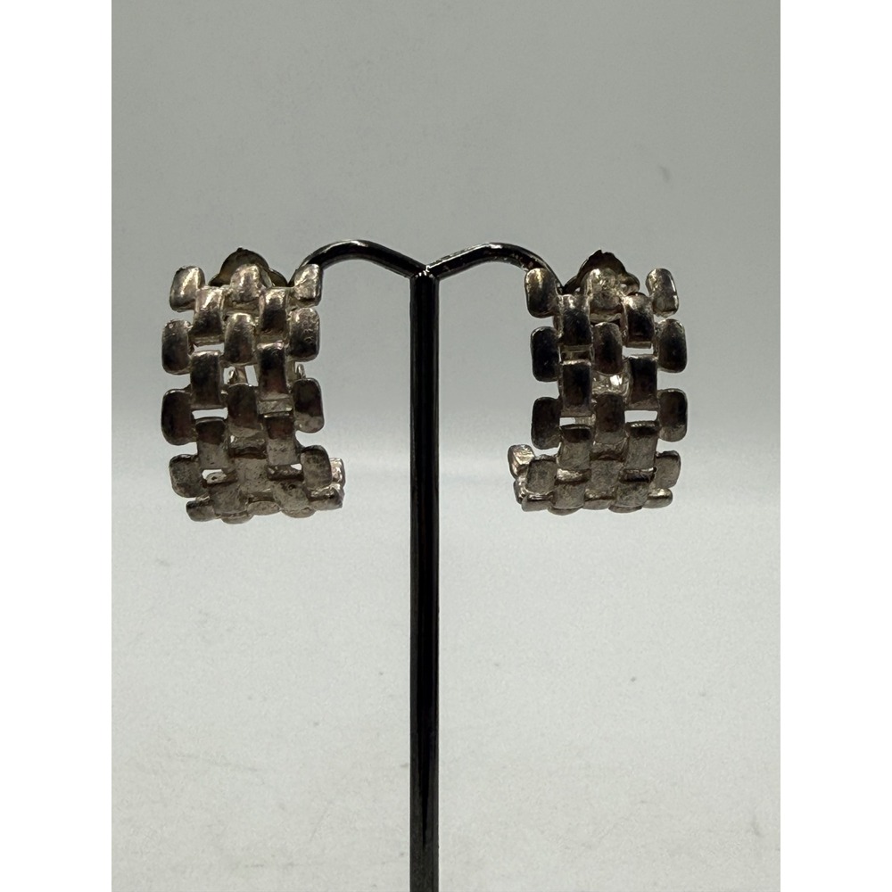 Vintage Silver Tone Basket Weave Clip On Hoop Earrings Brutalist Woven Statement